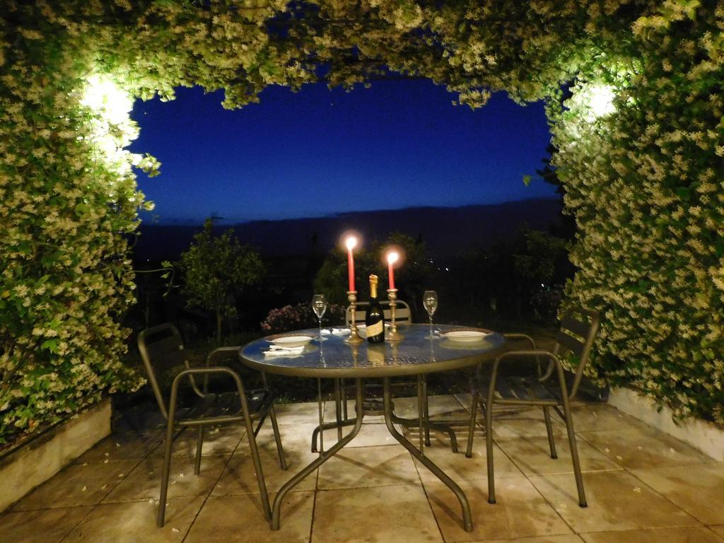Olga'S Hill Villa Perama  Exterior photo